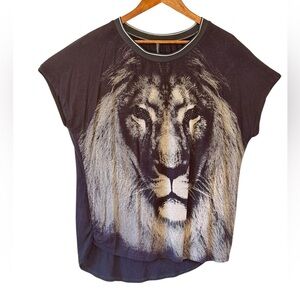 Lion Face Tee Women's Black has Beautiful Lion Graphic Beaded Eyes Goth Size XL